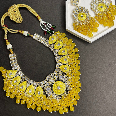 Yellow Kundan Necklace Set from Trenzify Store.