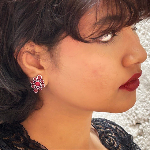 Vintage Gemstone Stud Earrings from Trenzify Store.