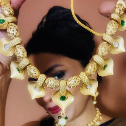 Beautiful Antique Necklace Set For Women from Trenzify Store.