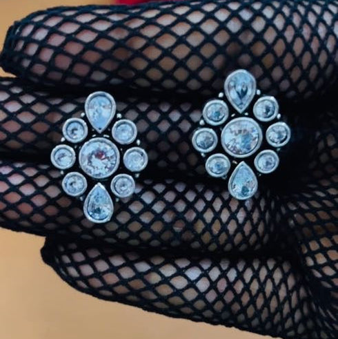 Vintage Gemstone Stud Earrings from Trenzify Store.