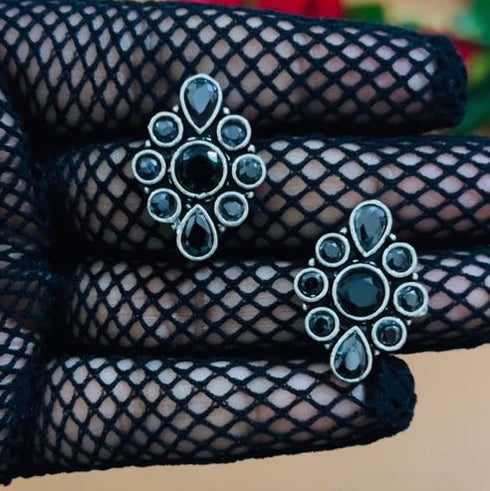 Vintage Gemstone Stud Earrings from Trenzify Store.