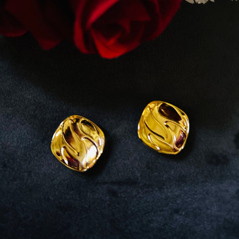 Aurora Swirl anti-tarnish enamel stud earrings in peach with high gold plating and glossy enamel finish from Trenzify Store