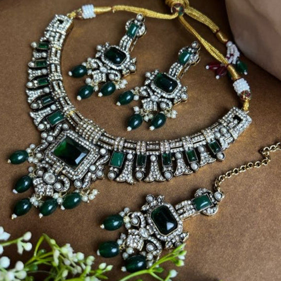 Victorian Green Kundan Necklace Set from Trenzify Store.