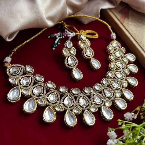 Exquisite Kundan Bridal Necklace Set for Women from Trenzify Store.