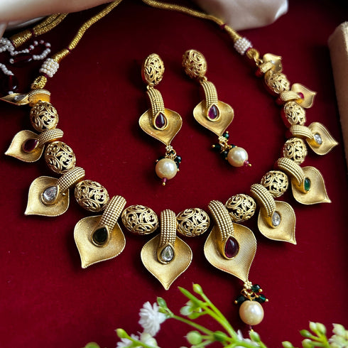 Beautiful Antique Necklace Set For Women from Trenzify Store.
