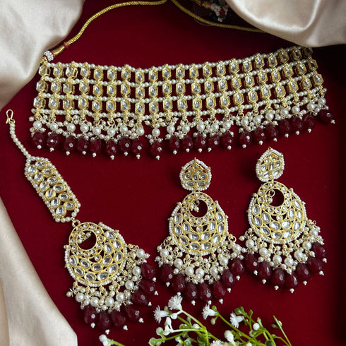 Bridal Kundan Necklace Set from Trenzify Store.