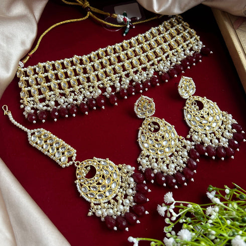 Bridal Kundan Necklace Set from Trenzify Store.
