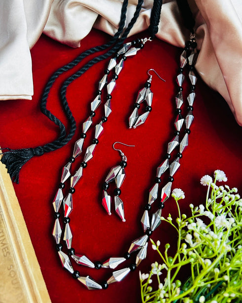 Elegant Black & Silver Geometric Necklace Set from Trenzify Store.