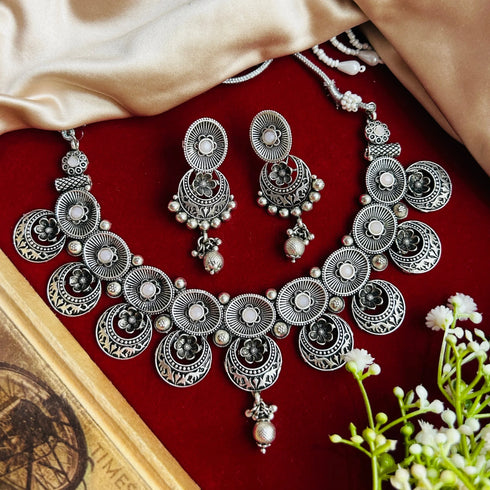 Oxidized Silver Necklace Set from Trenzify Store.