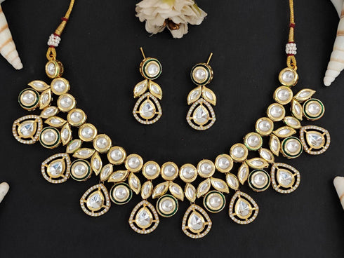 Kundan Necklace Set